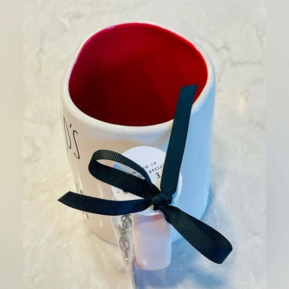 NEW Rae Dunn WORLDS BEST TEACHER coffee mug With #1 Teacher Key Chain Great Gift - Picture 4 of 6